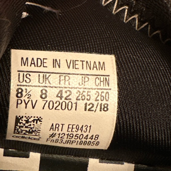 BAPE X Neighborhood adidas - Picture 5 of 5